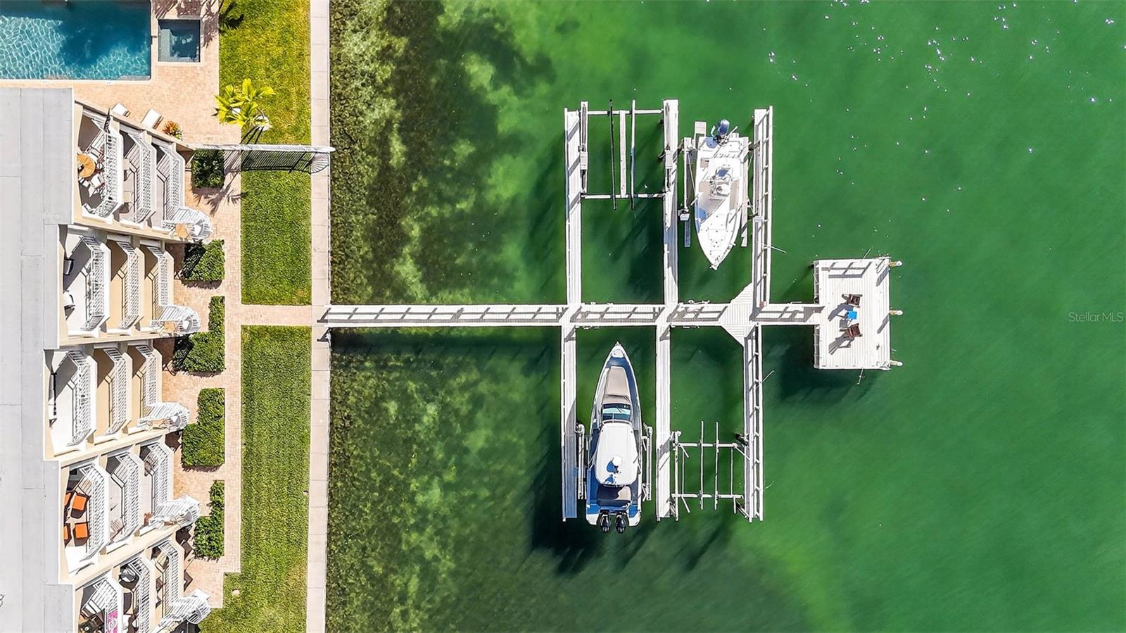 GRAND ISLE CONDO - Residential