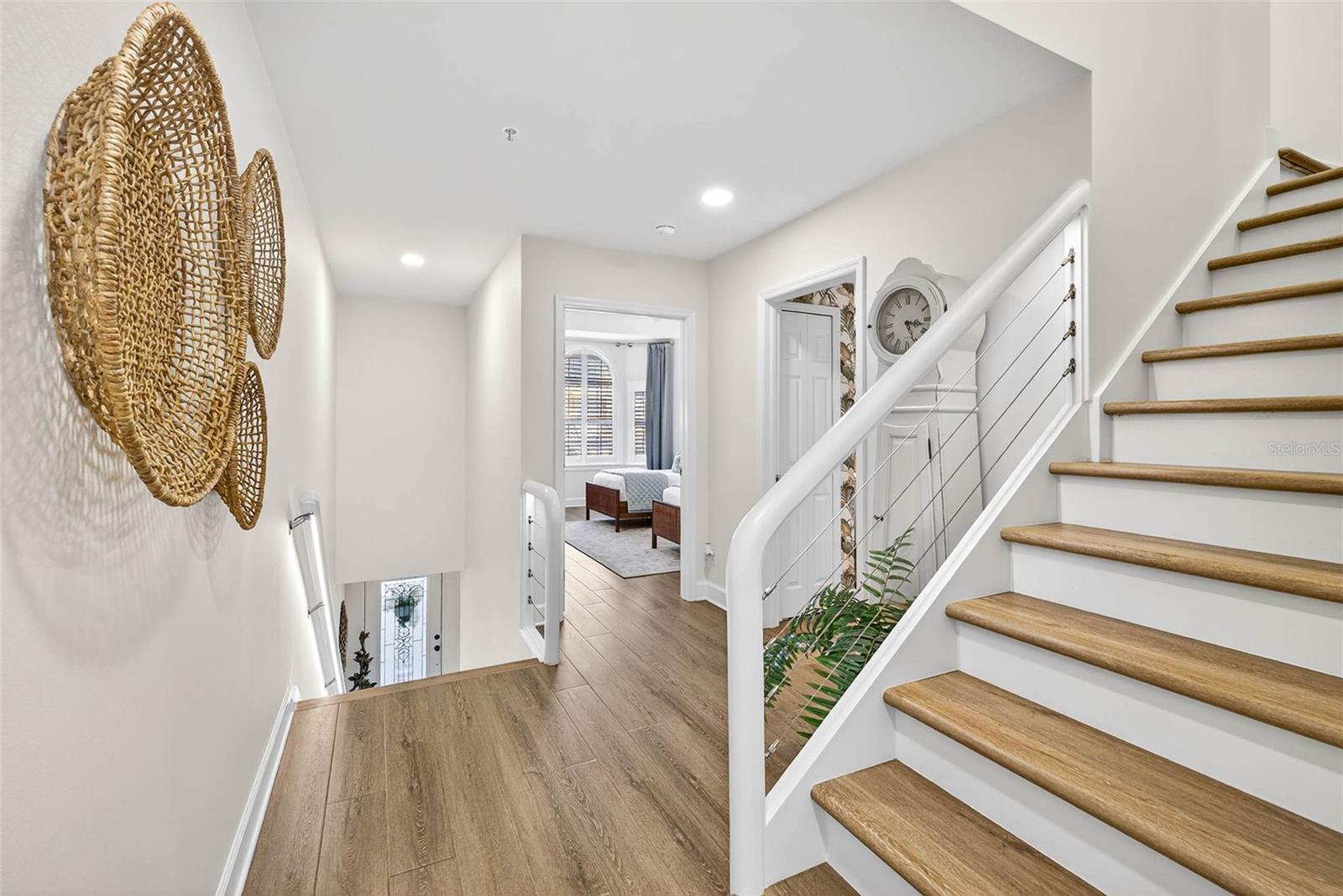 GRAND ISLE CONDO - Residential