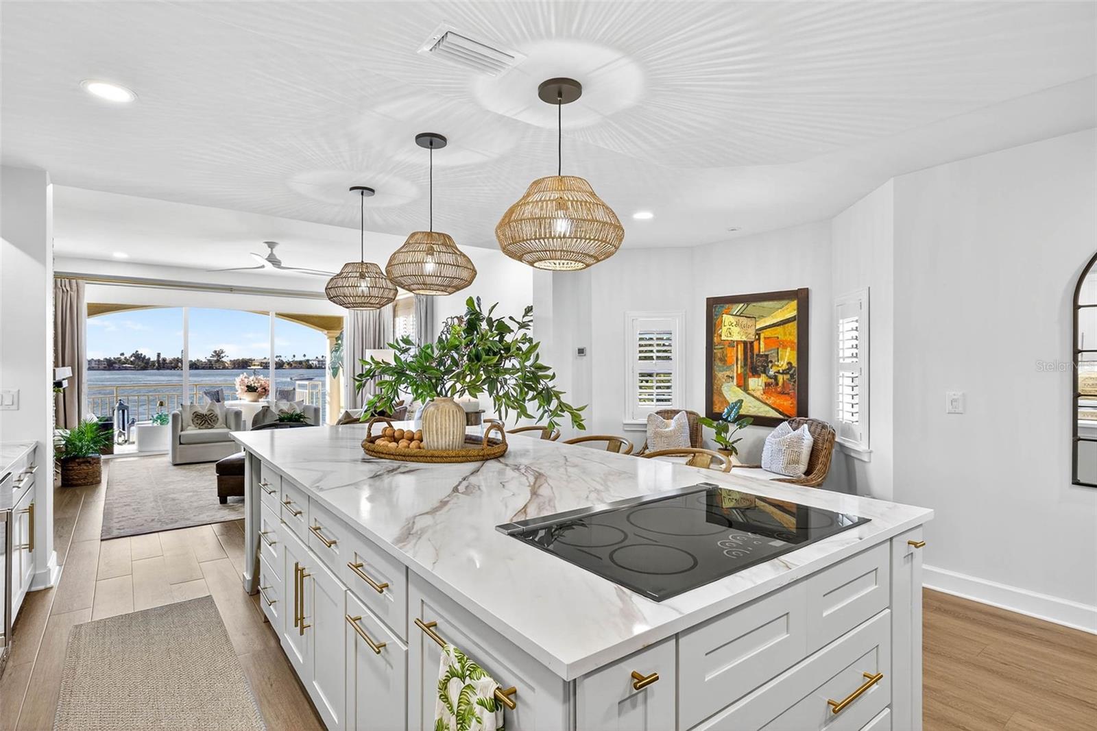 GRAND ISLE CONDO - Residential