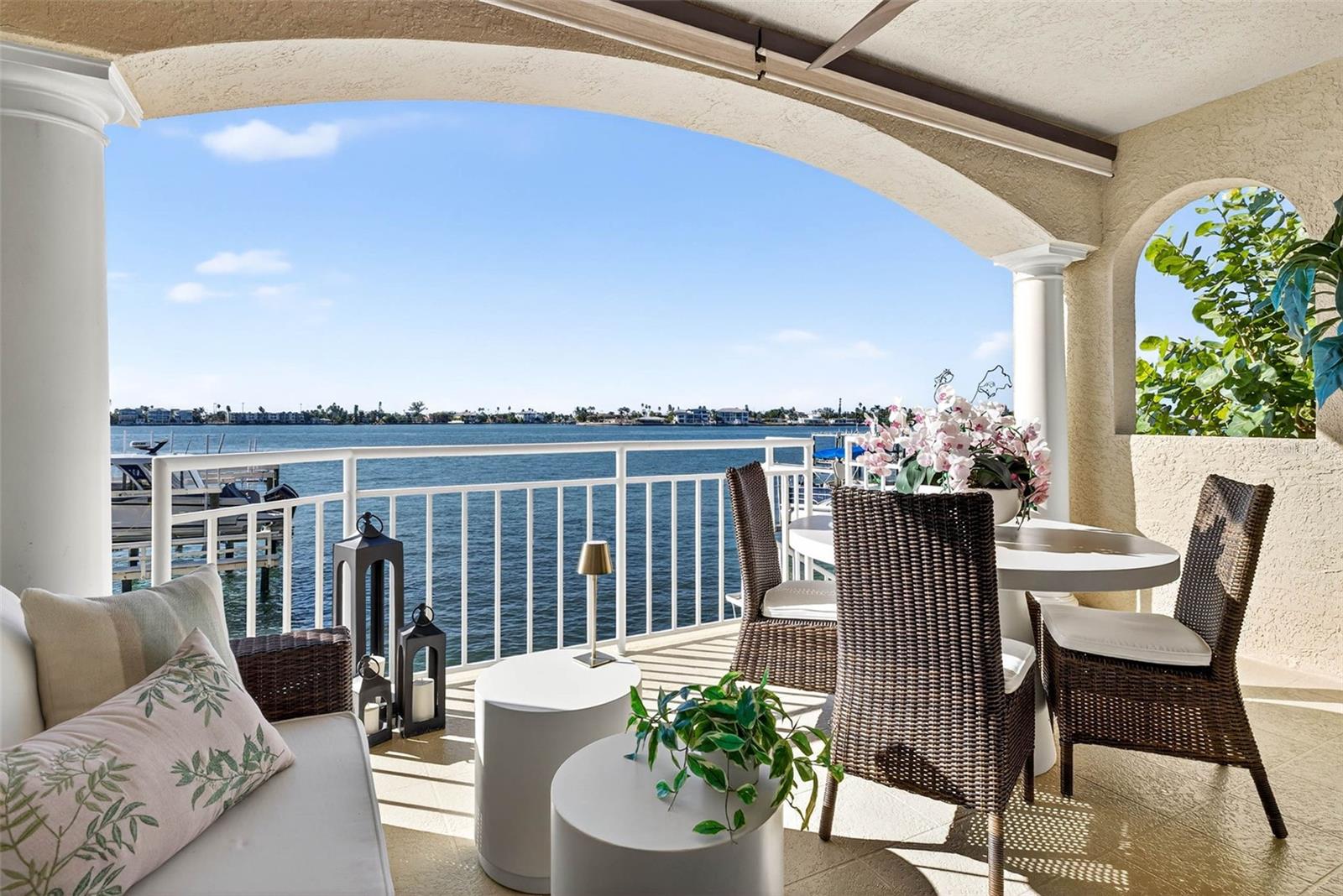 GRAND ISLE CONDO - Residential