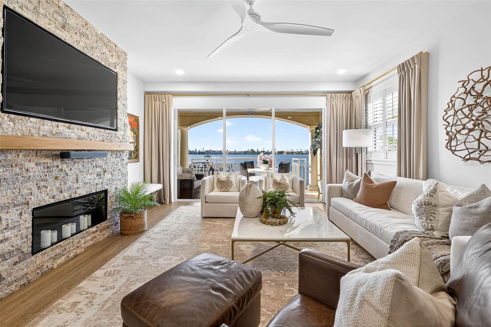 GRAND ISLE CONDO - Residential