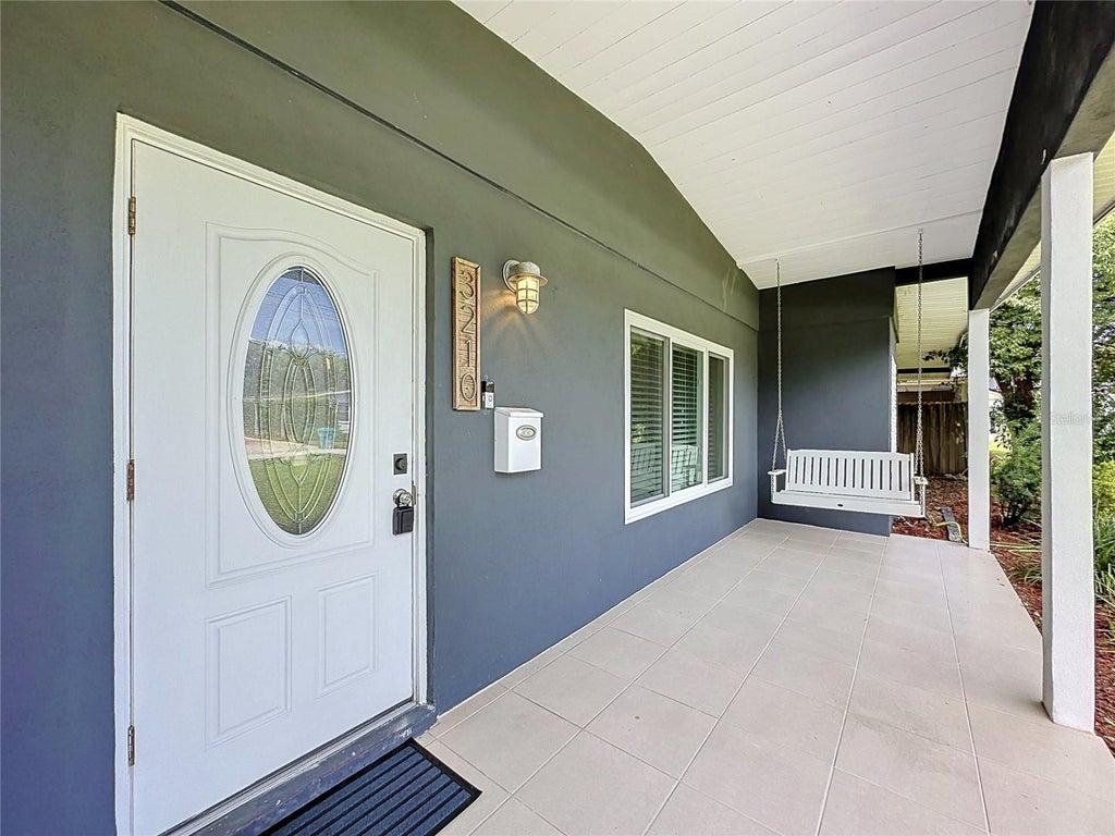 Photo of 3210 Renlee Place, Orlando, FL 32803 (MLS # O6436432)