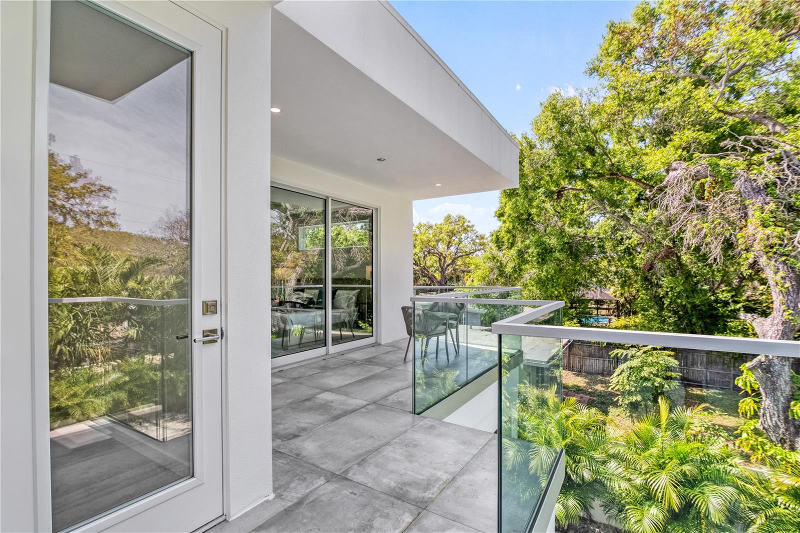 BATTLE & TURNER - Residential