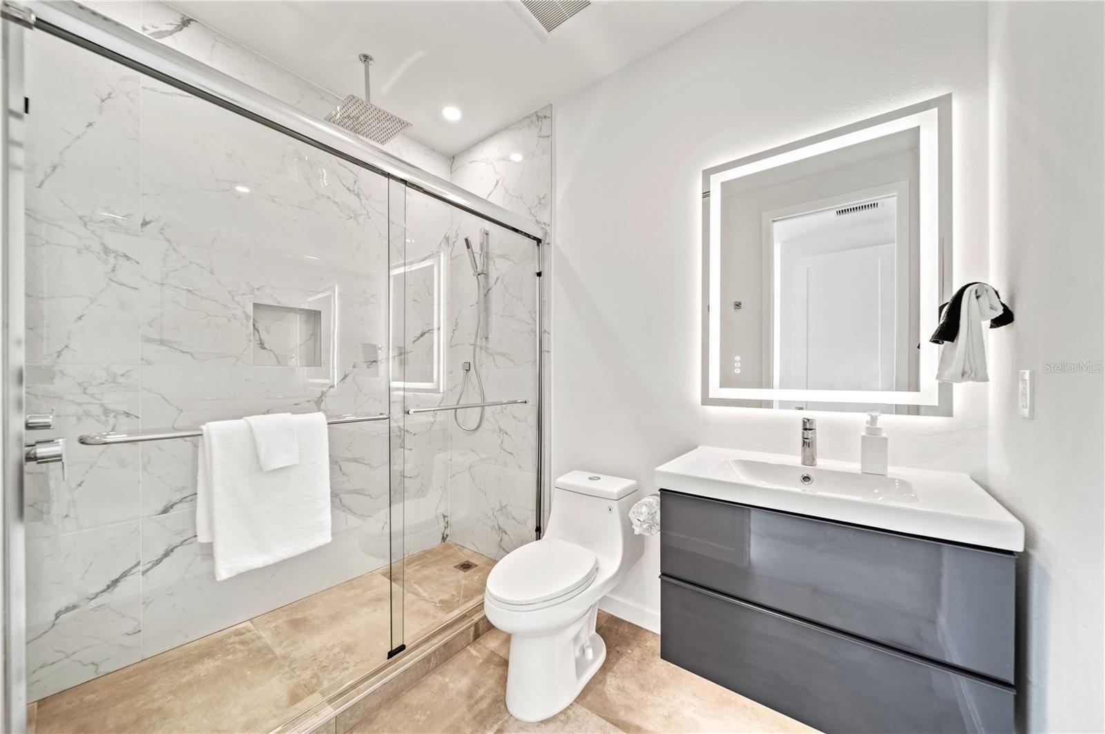 BATTLE & TURNER - Residential