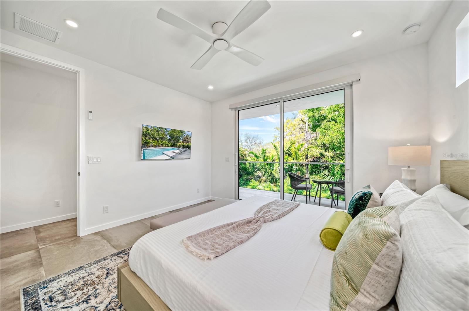 BATTLE & TURNER - Residential