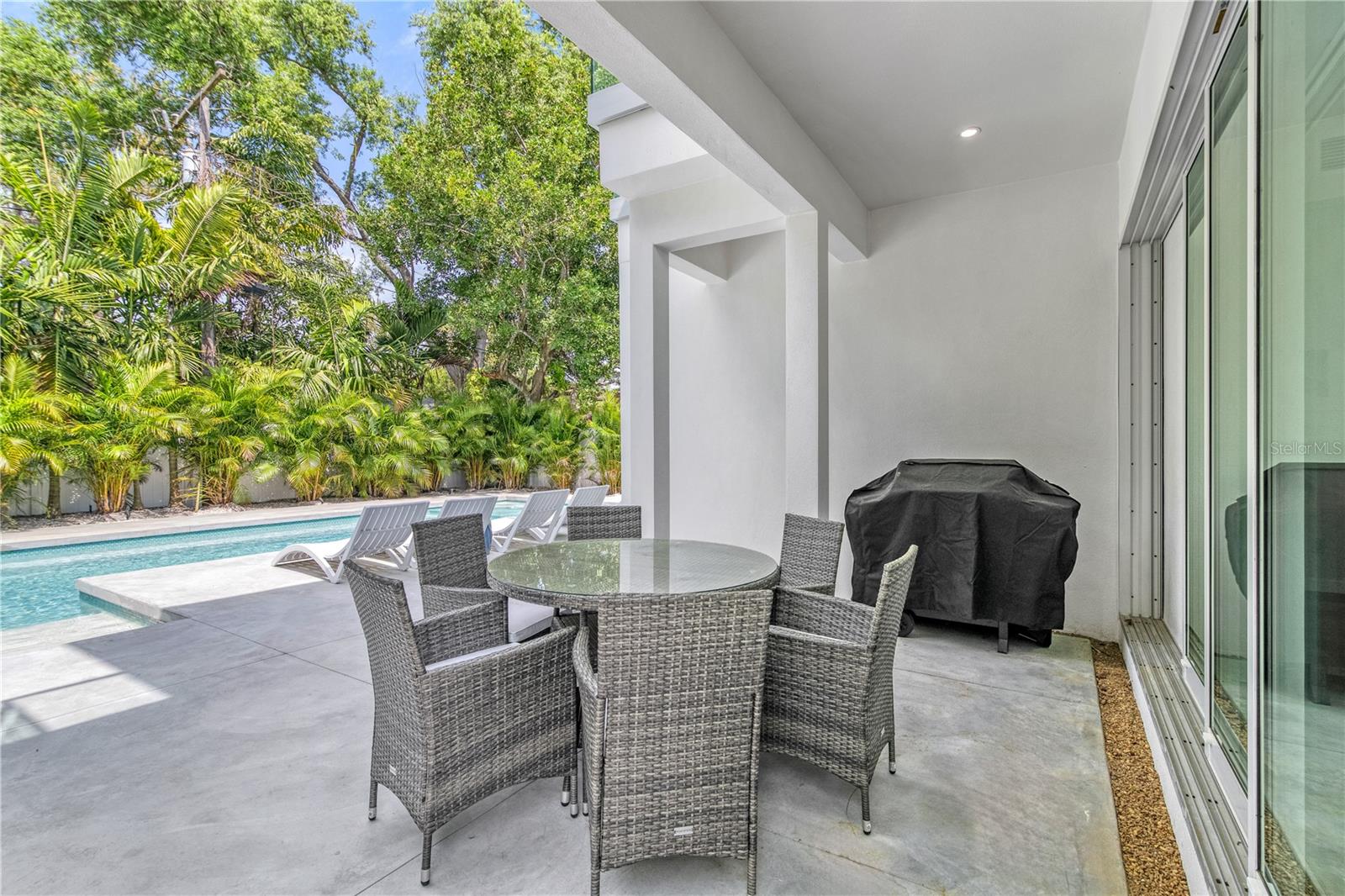 BATTLE & TURNER - Residential