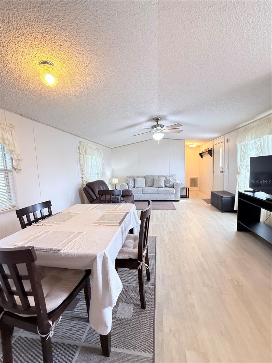 EL JOBEAN WARD 01 - Residential