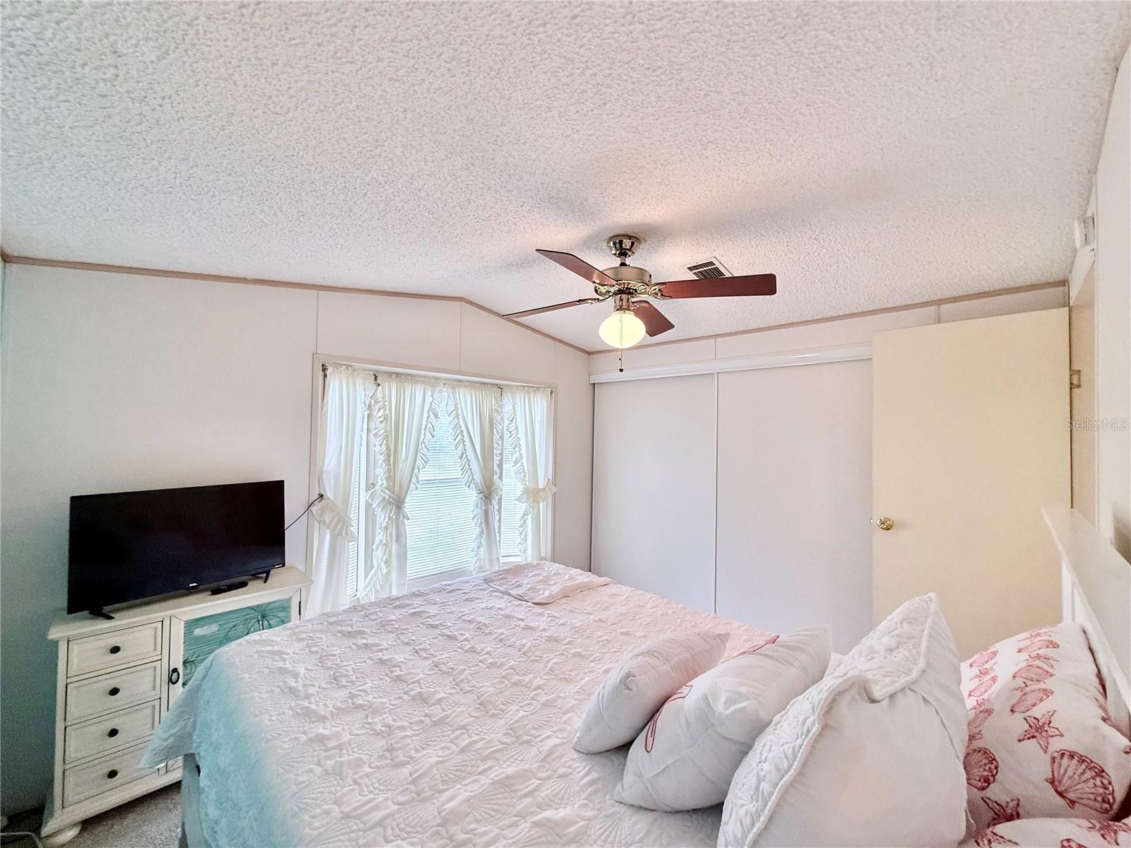 EL JOBEAN WARD 01 - Residential