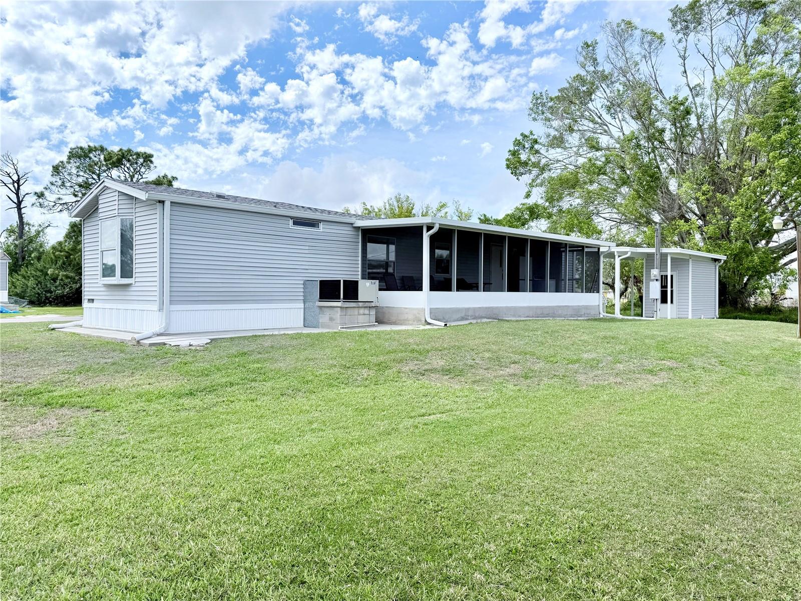 EL JOBEAN WARD 01 - Residential