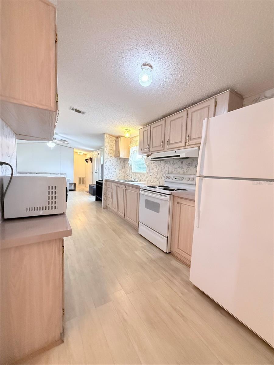 EL JOBEAN WARD 01 - Residential