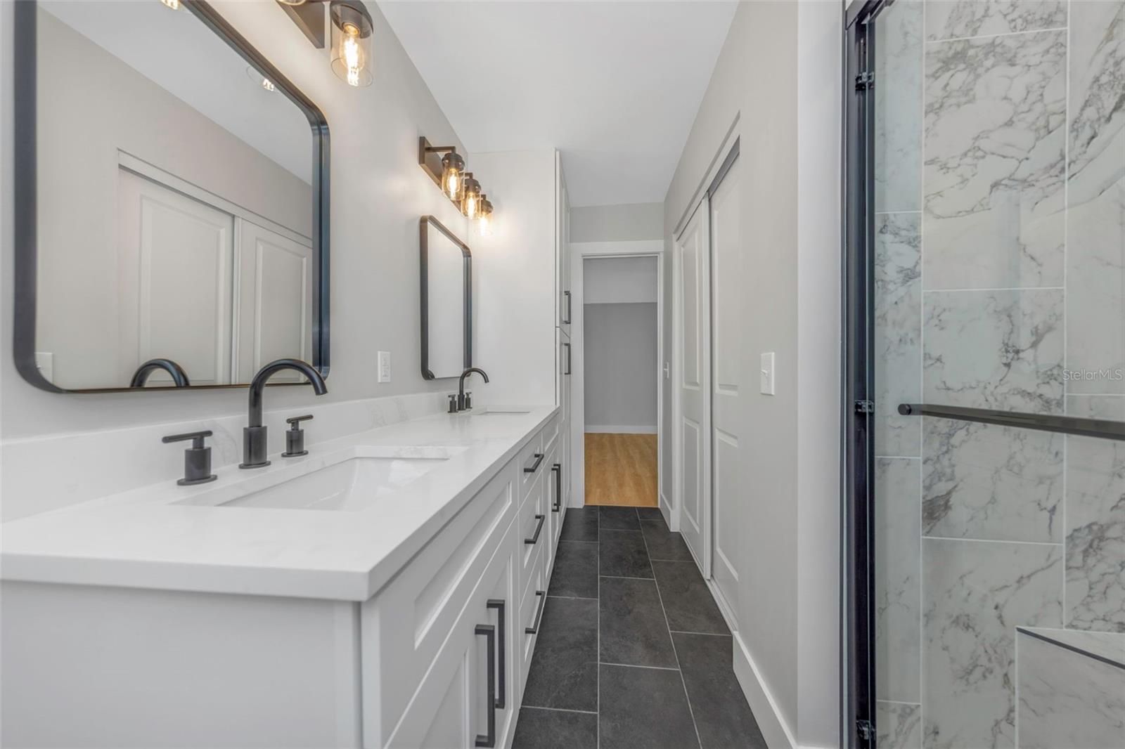 COUNTRY PLACE UNIT IV B - Residential