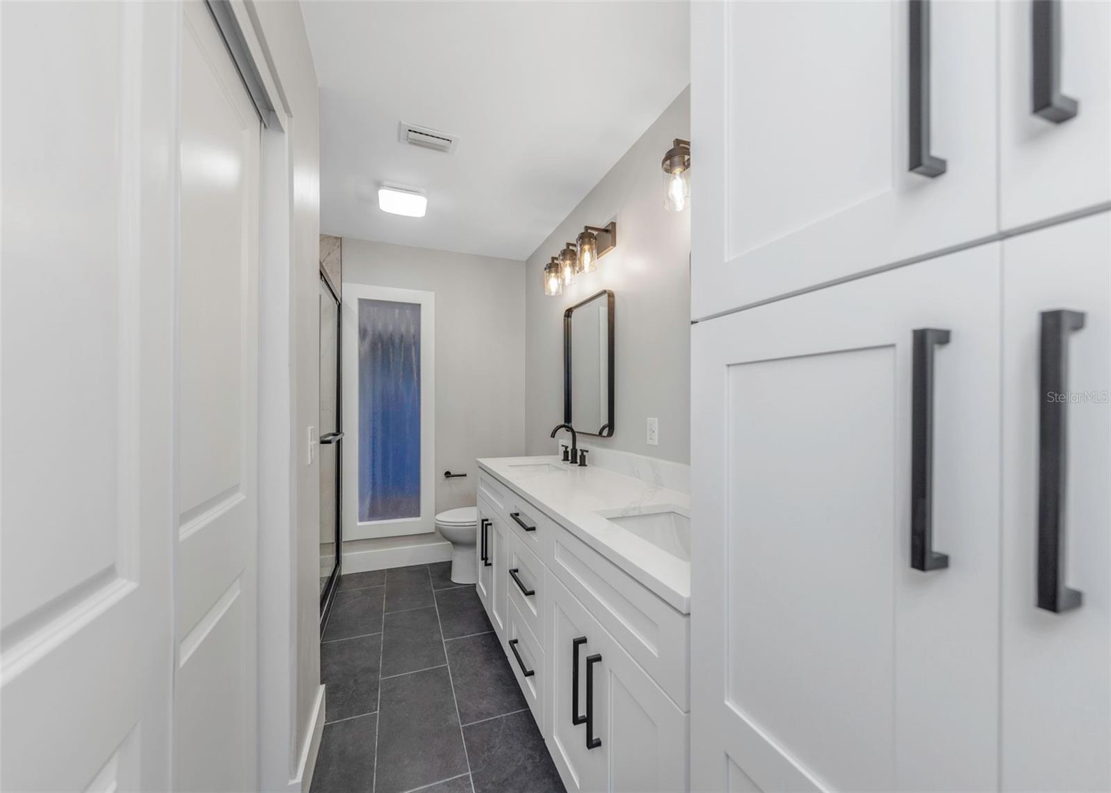 COUNTRY PLACE UNIT IV B - Residential