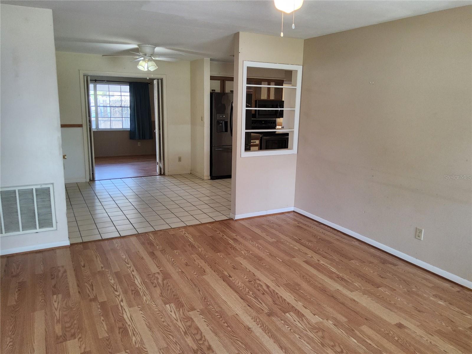 RIDGE MANOR WEST - Residential