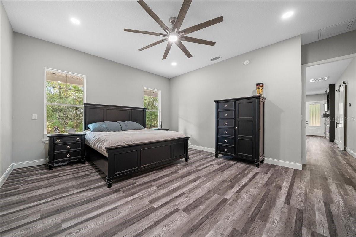 SILVER SPGS SHORES - Residential