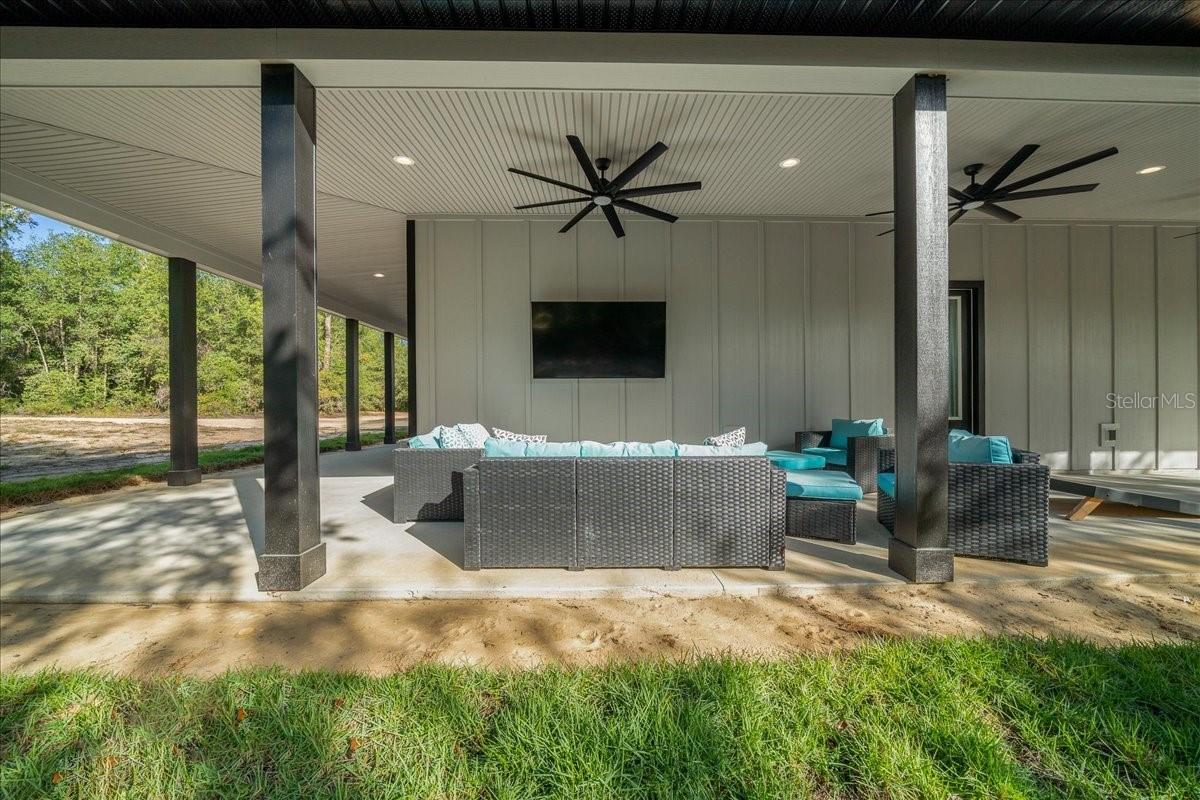 SILVER SPGS SHORES - Residential