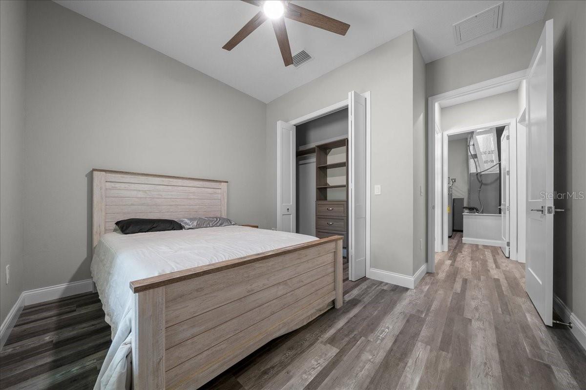 SILVER SPGS SHORES - Residential