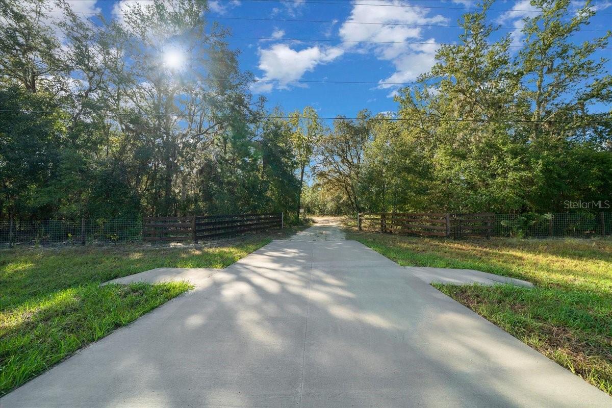 SILVER SPGS SHORES - Residential