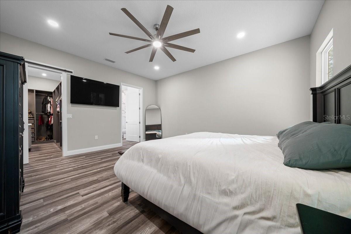 SILVER SPGS SHORES - Residential