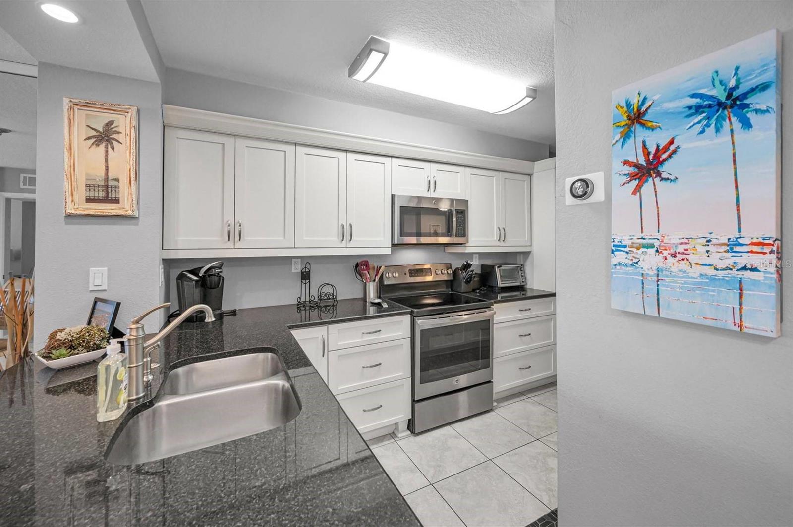 BAHIA VISTA - Residential Lease