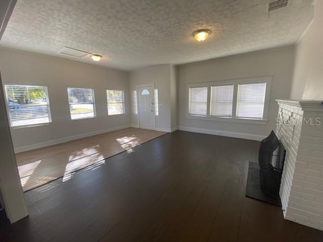 GROVELAND - Residential