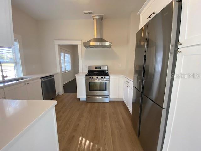 GROVELAND - Residential