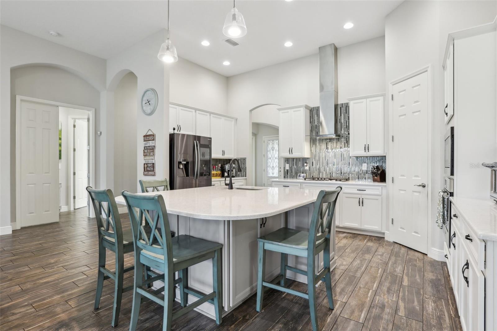 808 VITTORIO PLACE