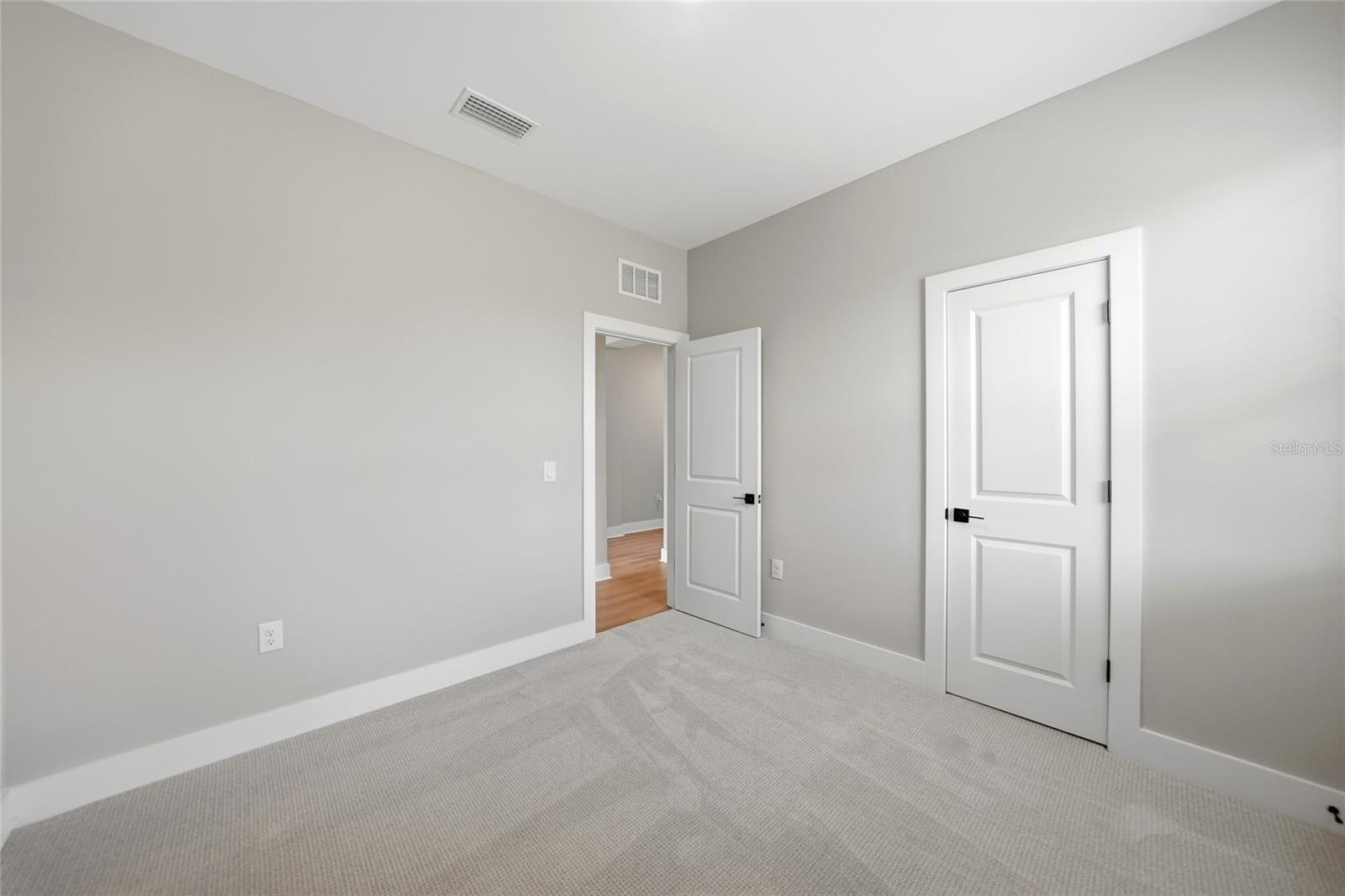PCH 056 1844 0002 - Residential
