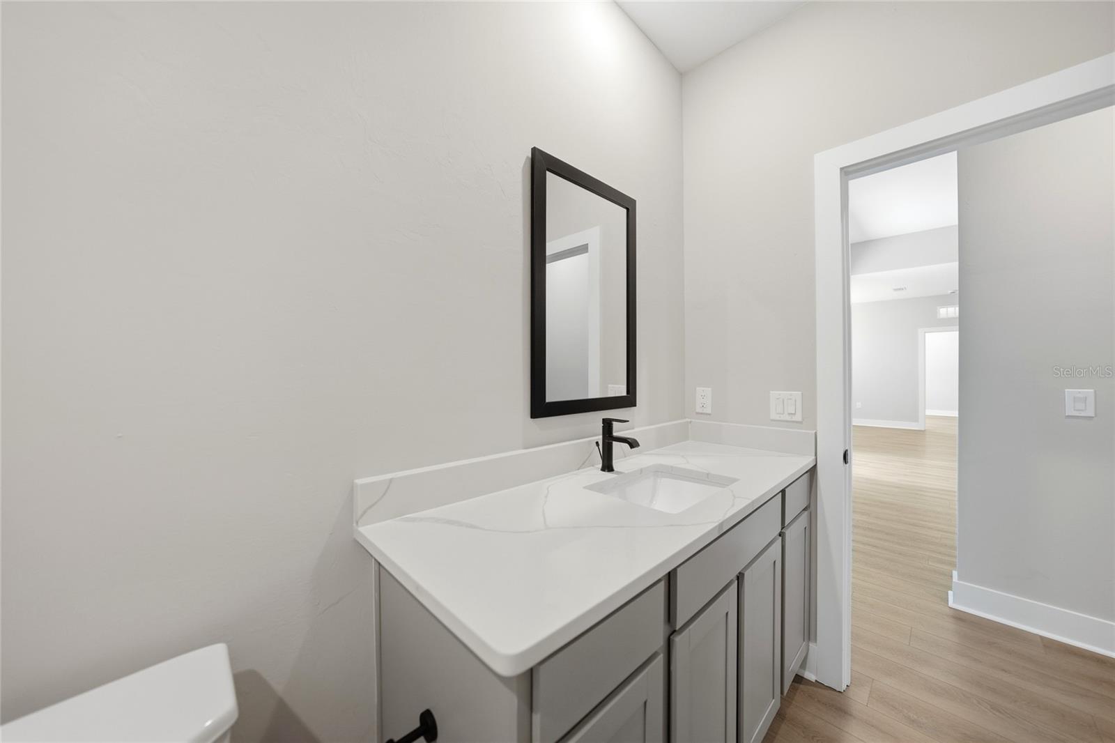 PCH 056 1844 0002 - Residential