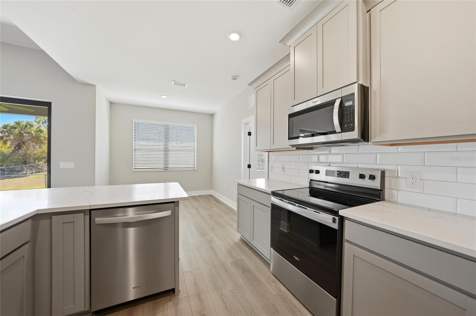 PCH 056 1844 0002 - Residential