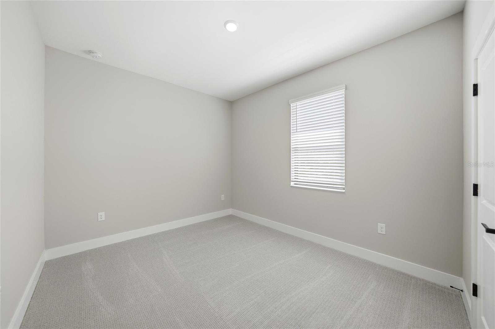 PCH 056 1844 0002 - Residential