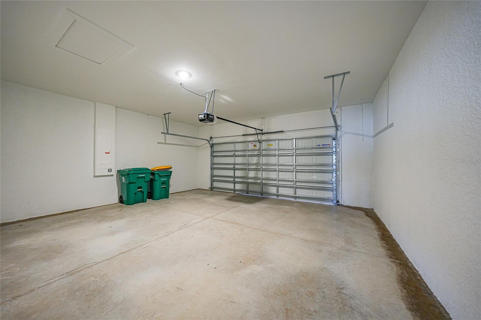 PCH 056 1844 0002 - Residential