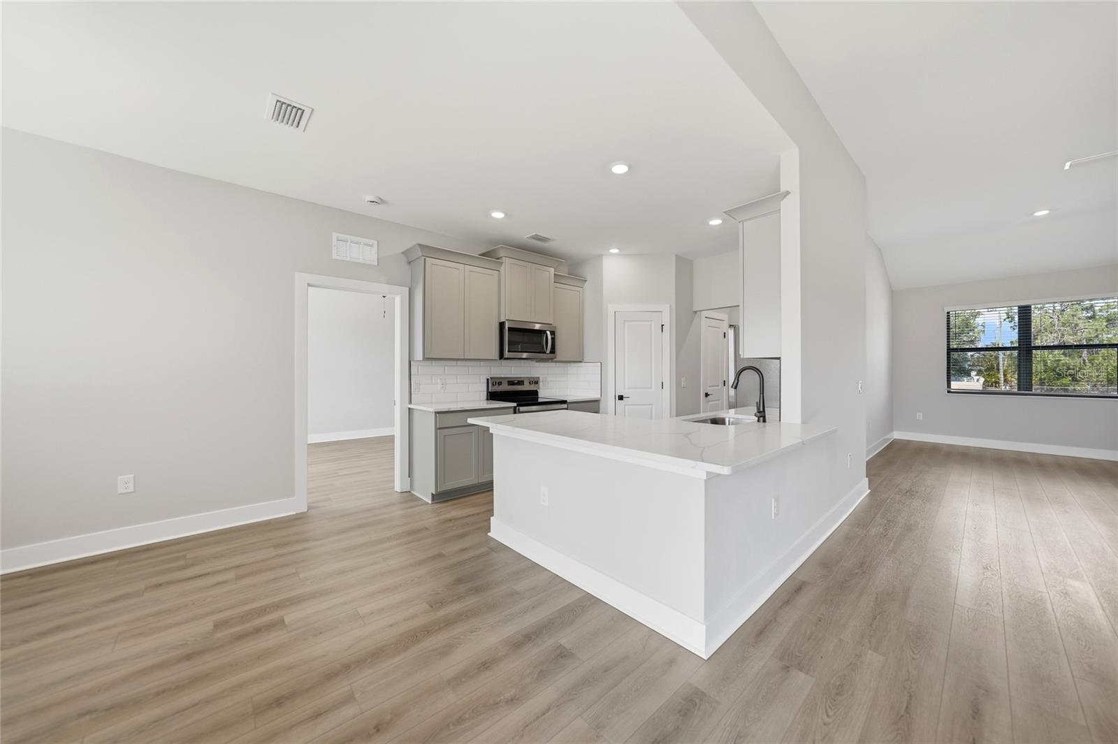 PCH 056 1844 0002 - Residential