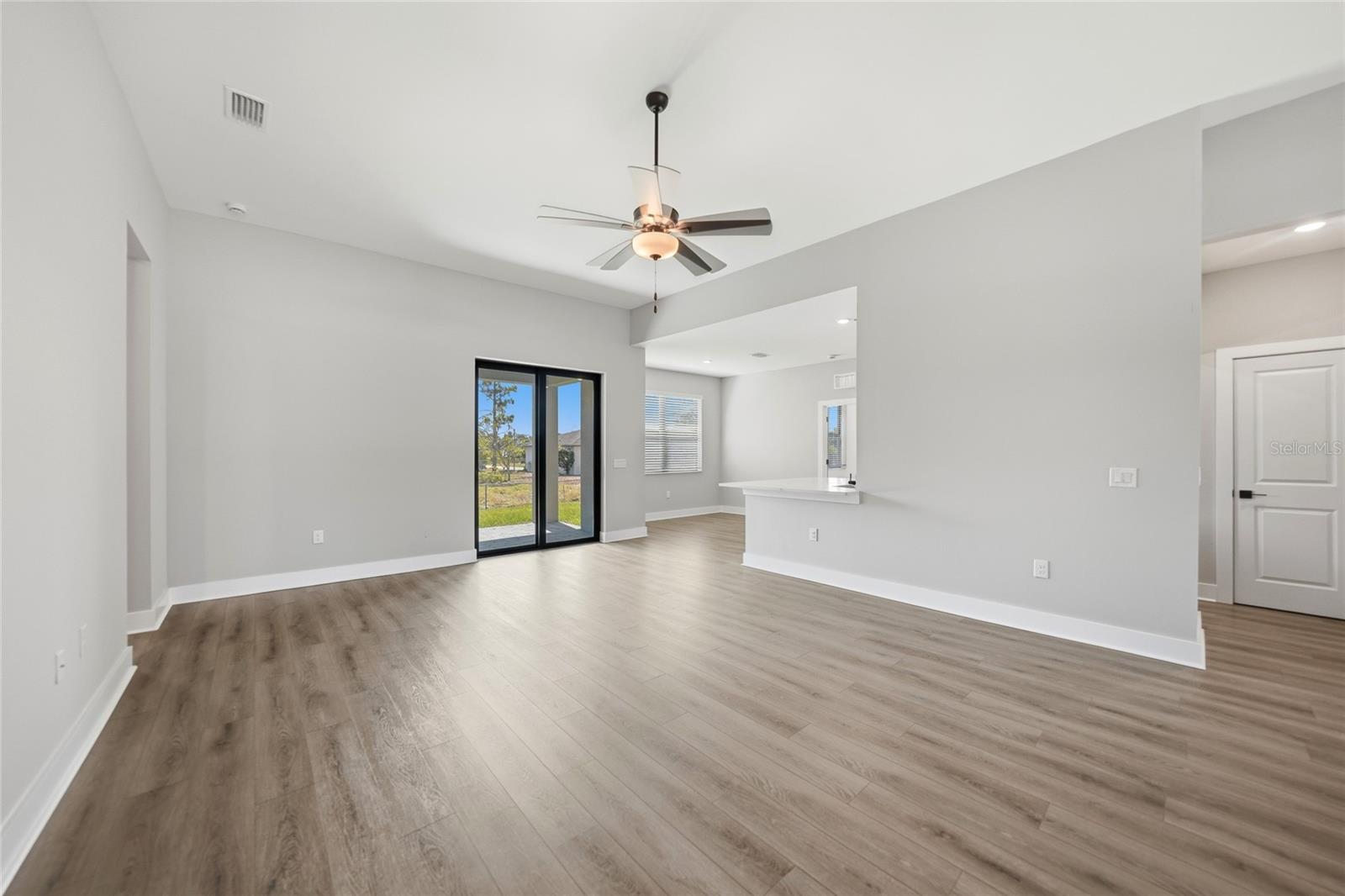 PCH 056 1844 0002 - Residential