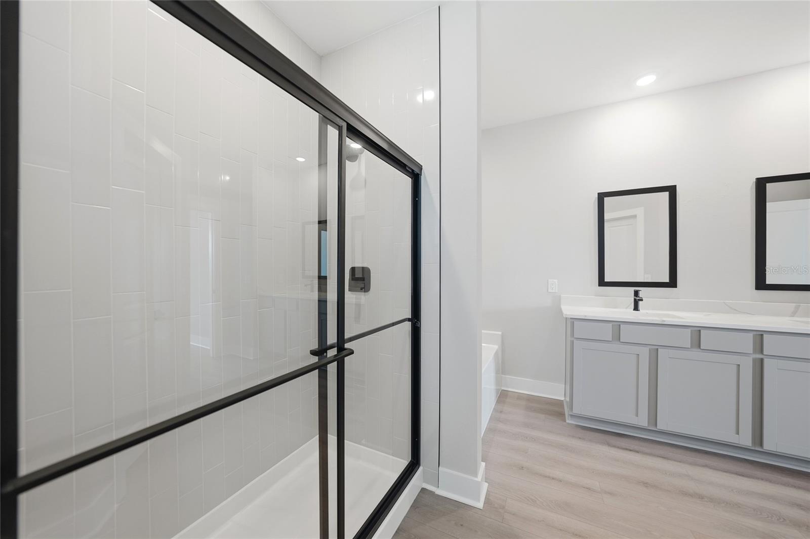 PCH 056 1844 0002 - Residential
