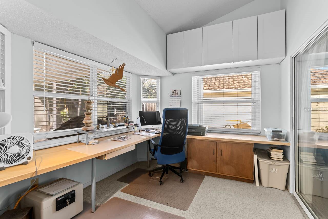 SUN CITY CENTER UNIT 52 - Residential