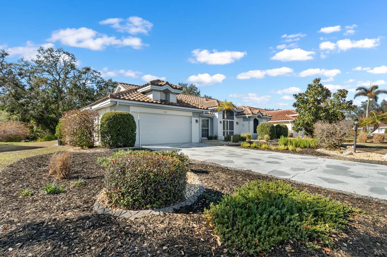 SUN CITY CENTER UNIT 52 - Residential