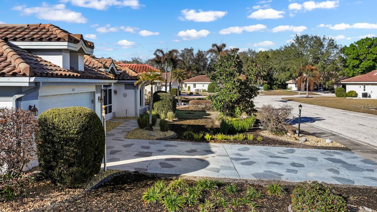 SUN CITY CENTER UNIT 52 - Residential