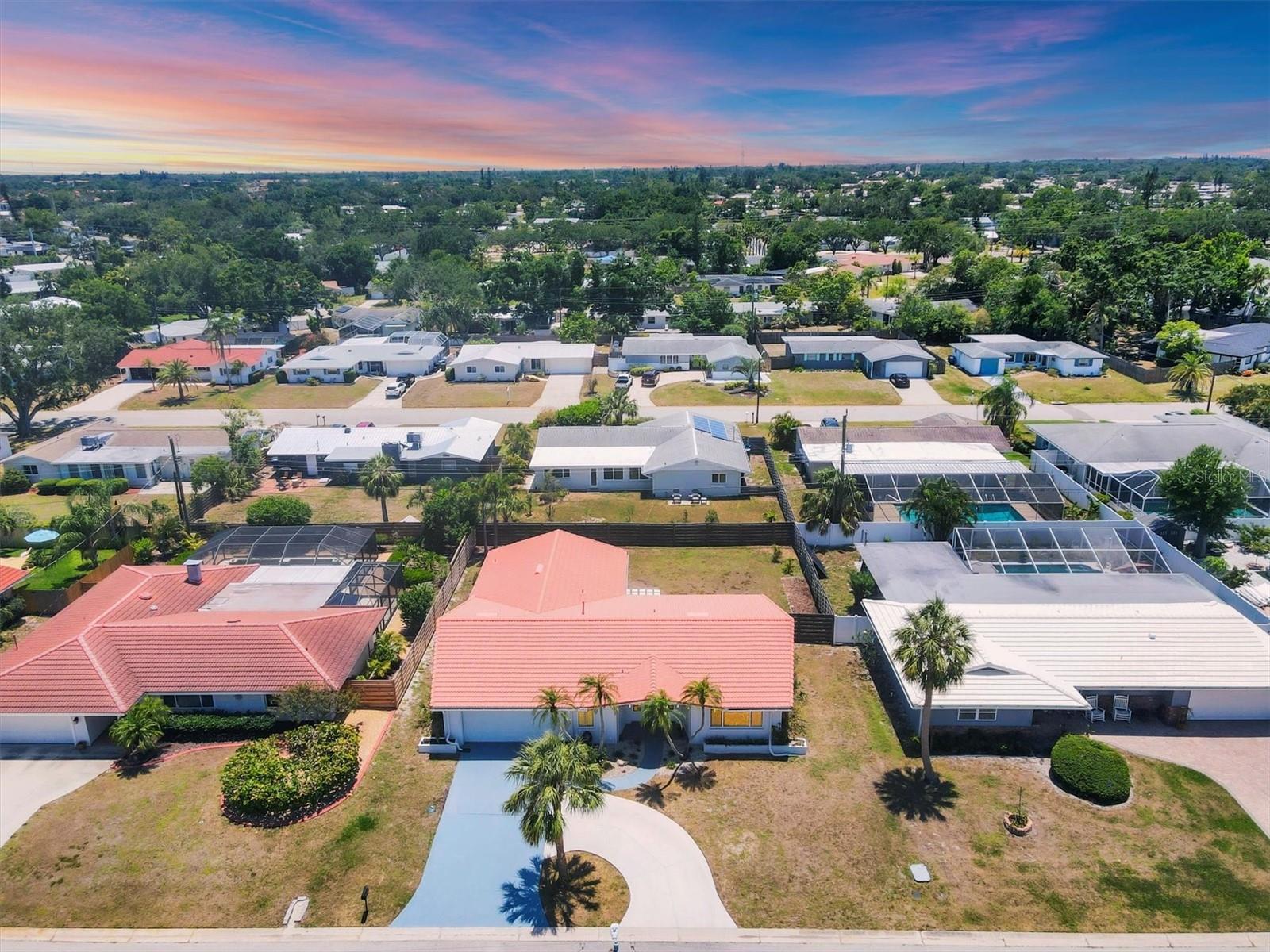 FRST LAKES COUNTRY CLUB ESTATES - Residential