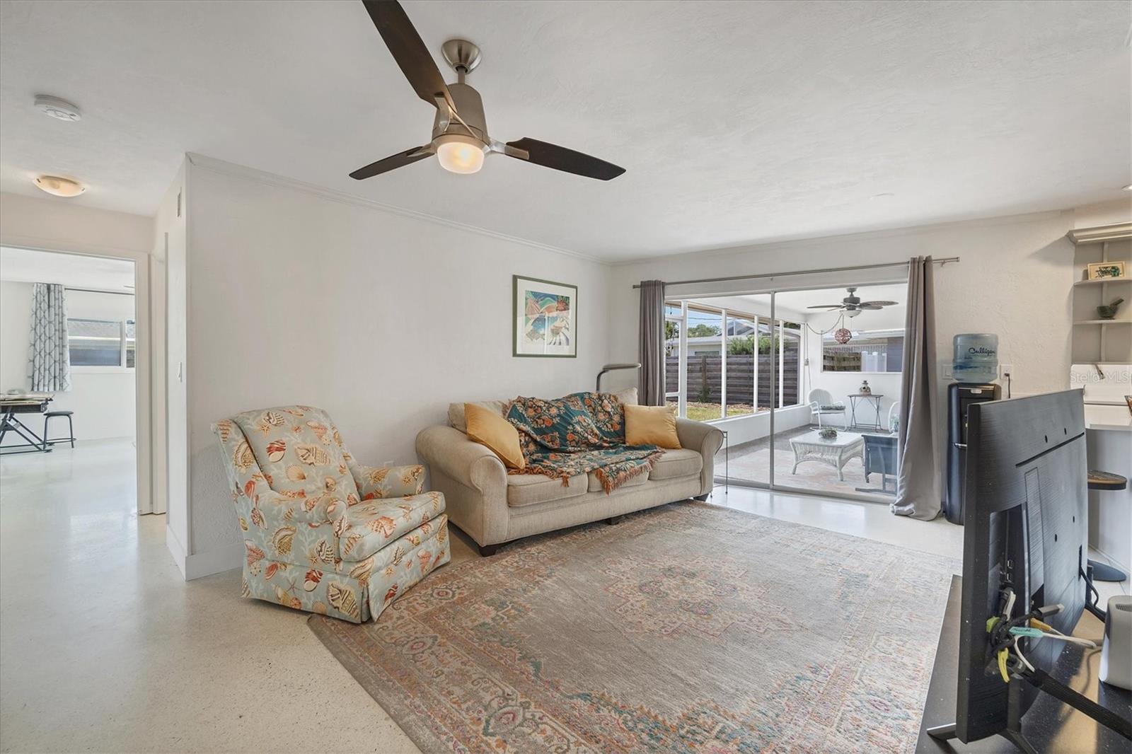 FRST LAKES COUNTRY CLUB ESTATES - Residential