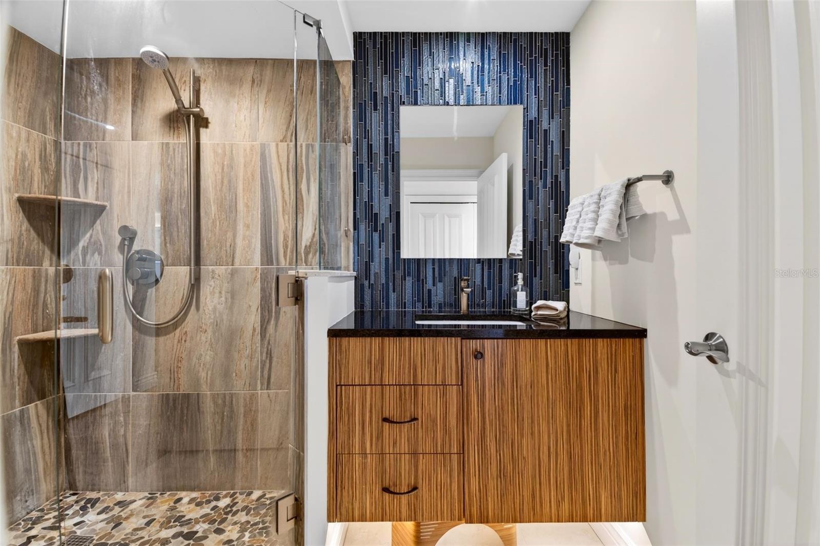 WINDWARD PASSAGE - Residential