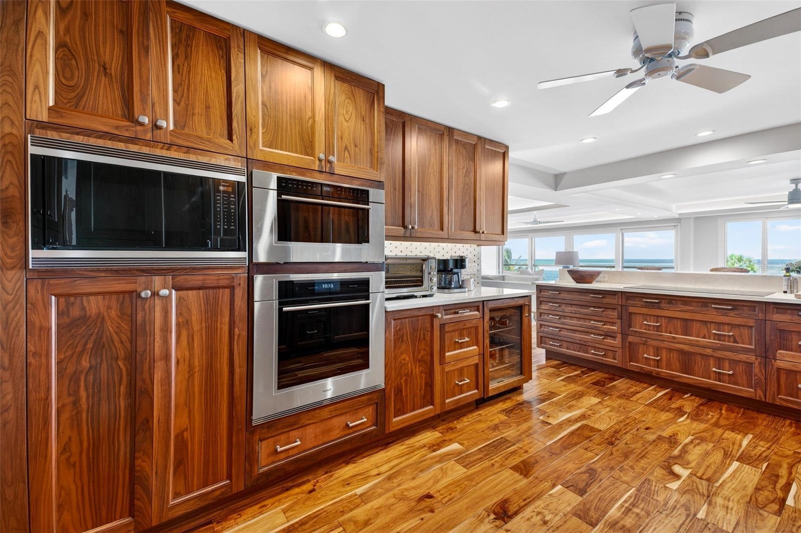 WINDWARD PASSAGE - Residential