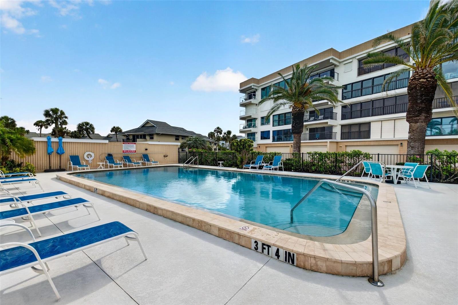 WINDWARD PASSAGE - Residential