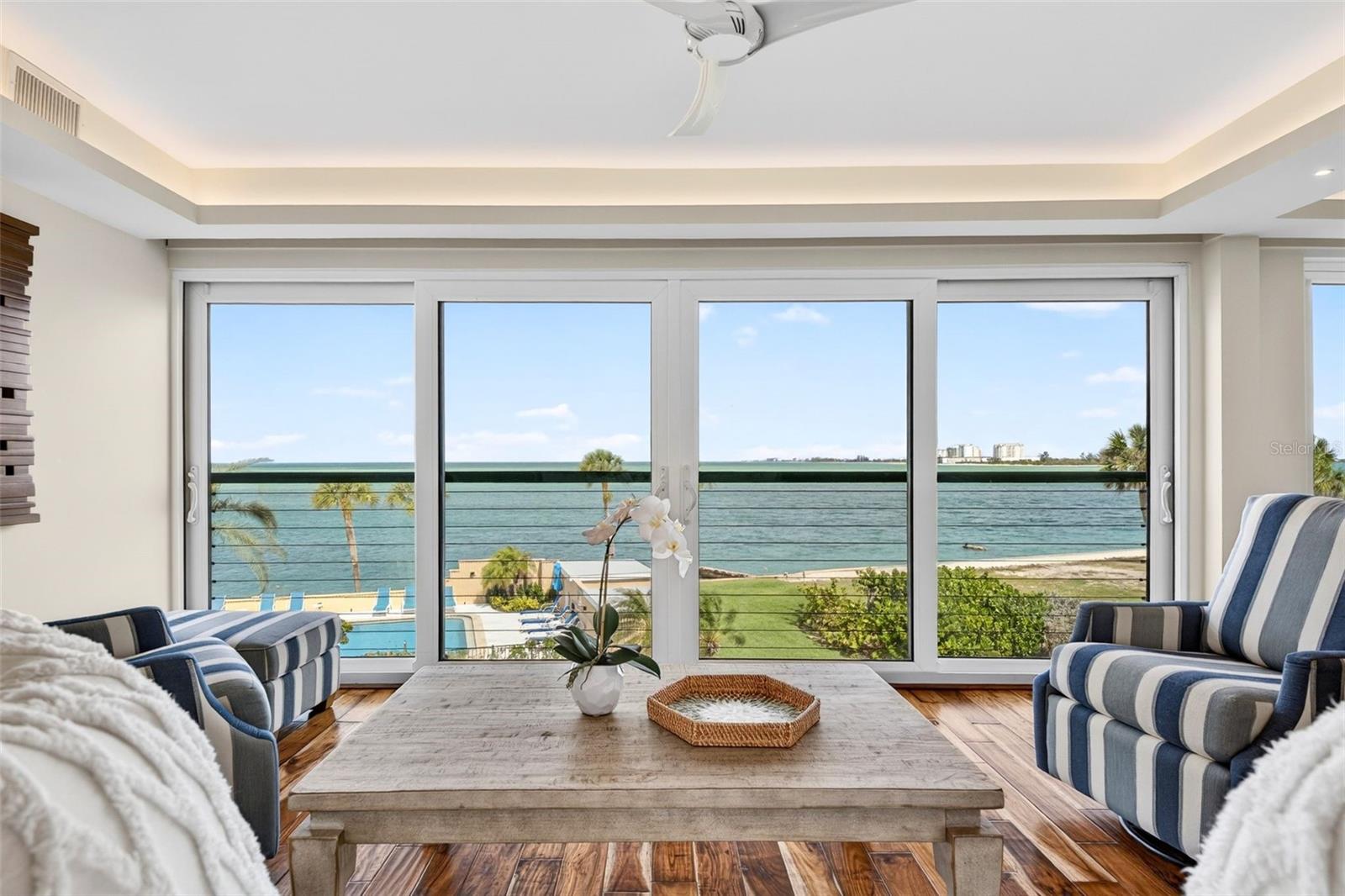 WINDWARD PASSAGE - Residential