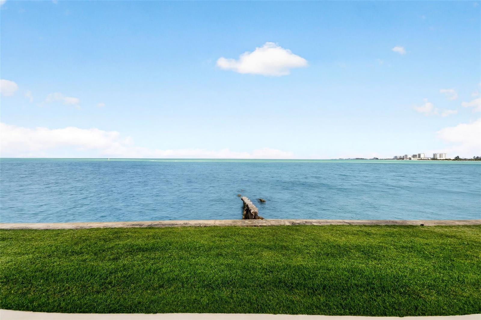 WINDWARD PASSAGE - Residential