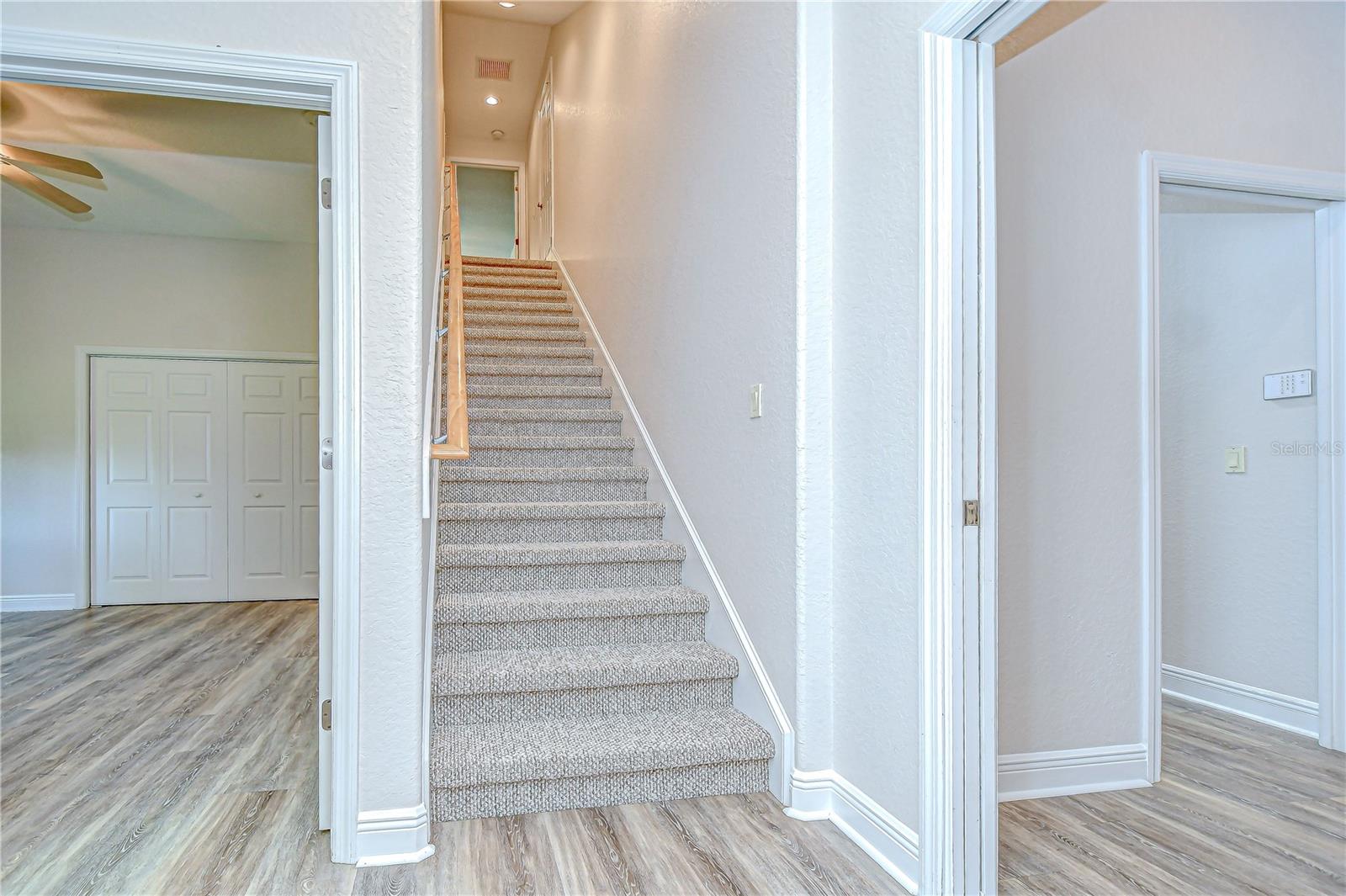 DARBY LAKE - Residential