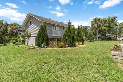 Tiny photo for 999 Fairview Avenue, Mount Dora, FL 32757 (MLS # TB8482846)