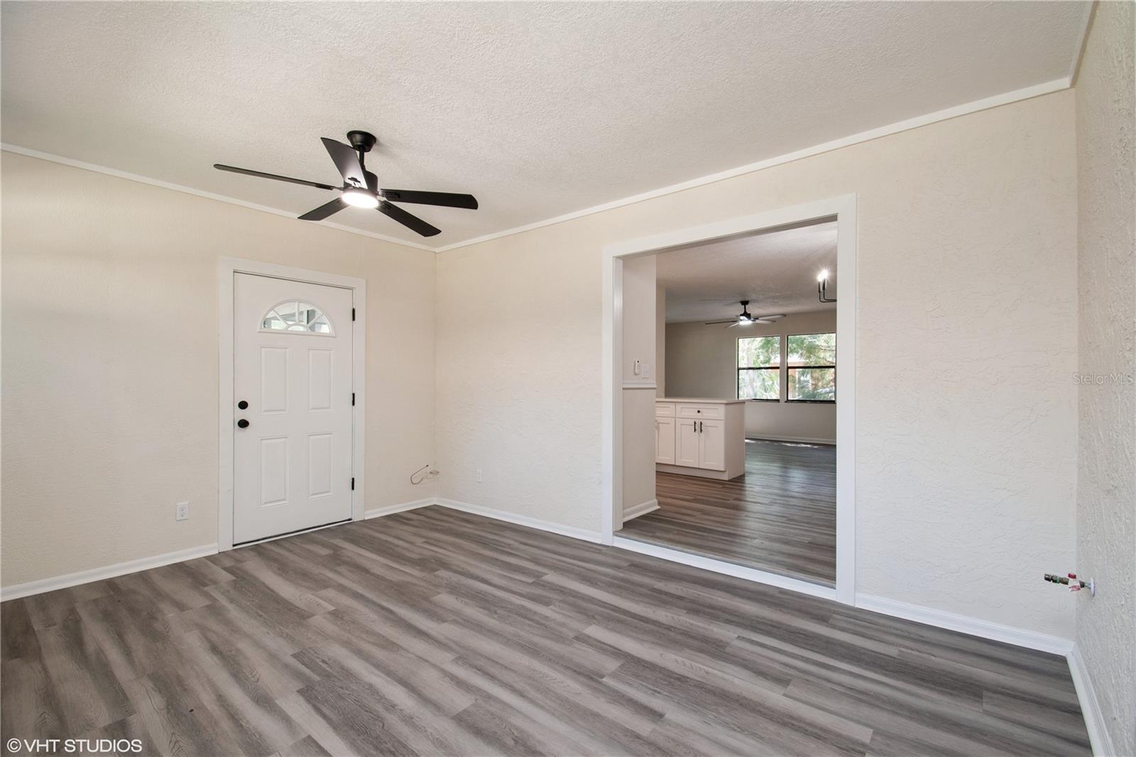 8706 NW 37TH CIRCLE