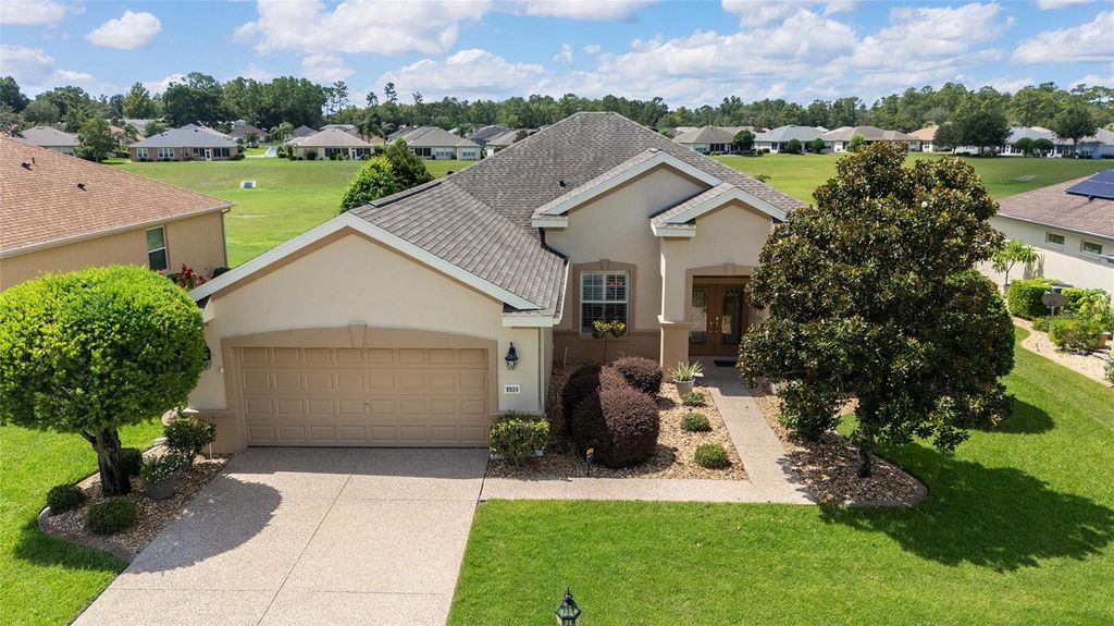 Photo of 8924 SE 118th Lane, Summerfield, FL 34491 (MLS # OM707598)