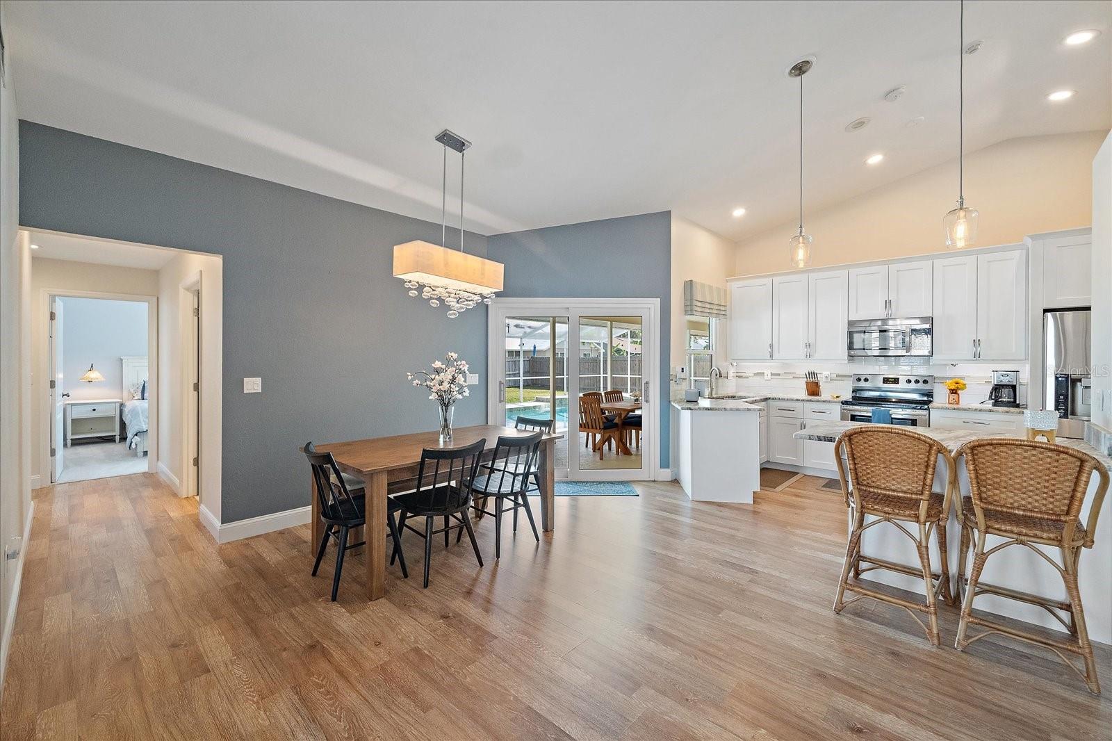 EMERALD GARDENS - Residential