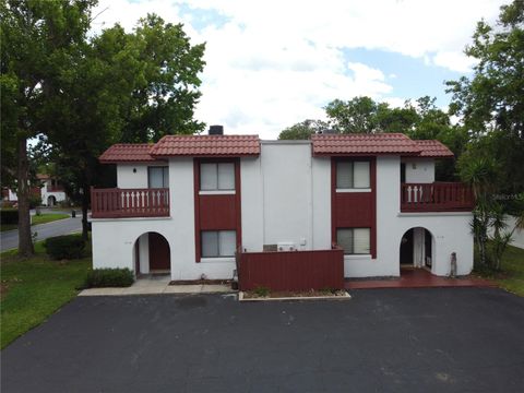 Photo of 2118 Oak Meadow Circle, South Daytona, FL 32119 (MLS # O6408232)